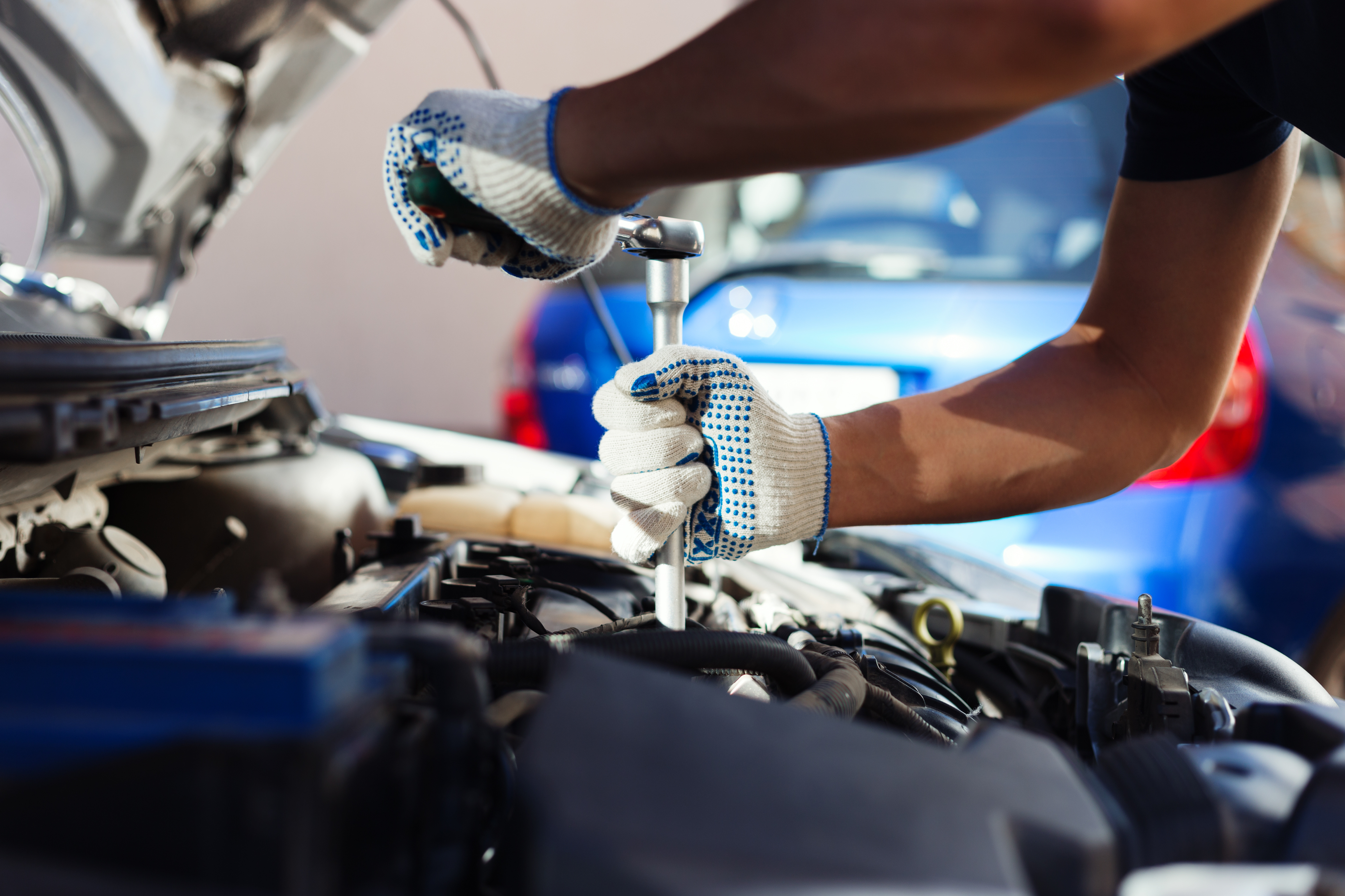 Car Repair Shops Near me in Melton West, Brookfield - ADobeStock 120235937